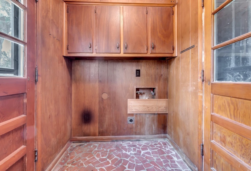 1992 DANBERRY AVE, Memphis, Tennessee 38116, 3 Bedroom Bedrooms, 1 Room Rooms,2 BathroomBathrooms,Residential,For Sale,DANBERRY,0,10225896