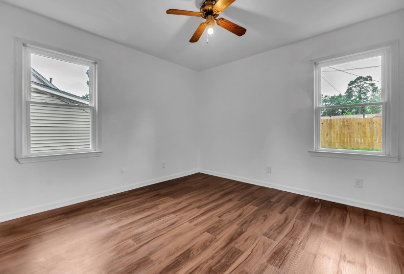 1992 DANBERRY AVE, Memphis, Tennessee 38116, 3 Bedroom Bedrooms, 1 Room Rooms,2 BathroomBathrooms,Residential,For Sale,DANBERRY,0,10225896