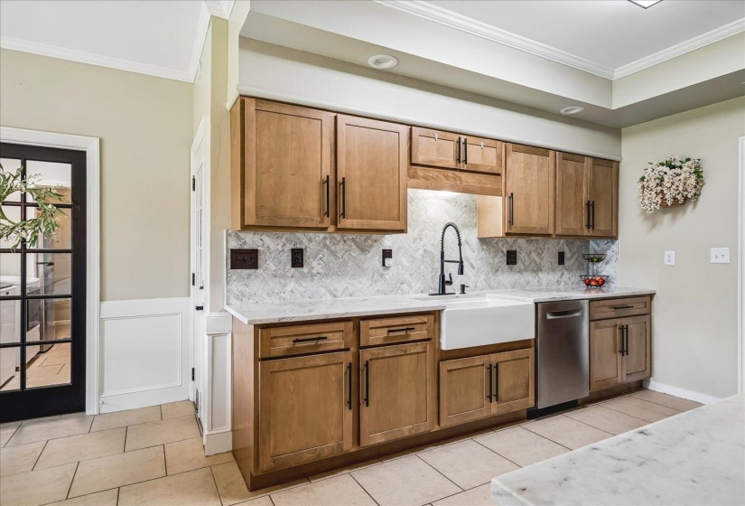 761 MEADOW VALE DR, Collierville, Tennessee 38017, 5 Bedroom Bedrooms, 10 Room Rooms,3 BathroomBathrooms,Residential,For Sale,MEADOW VALE,0,10225898