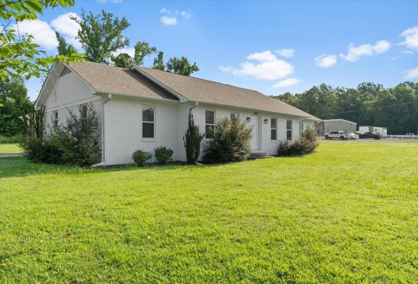 2855 HWY 64 HWY, Oakland, Tennessee 38028, 0 , 0 ,0,Commercial/industrial,For Sale,HWY 64,0,10226049