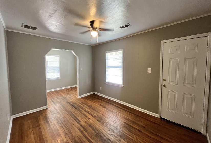 4011 VICTOR DR, Memphis, Tennessee 38122, 3 Bedroom Bedrooms, 7 Room Rooms,1 BathroomBathrooms,Rental Properties,For Sale,VICTOR,0,10225945