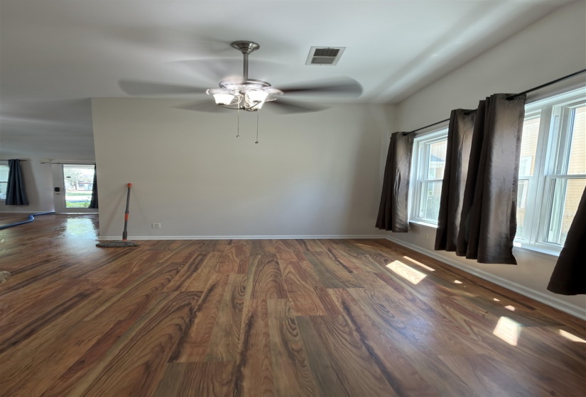 1197 MISTY ISLE DR, Memphis, Tennessee 38103, 2 Bedroom Bedrooms, 5 Room Rooms,2 BathroomBathrooms,Rental Properties,For Sale,MISTY ISLE,0,10226063