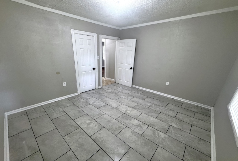 4201 TRUMAN AVE, Memphis, Tennessee 38108, 2 Bedroom Bedrooms, 5 Room Rooms,1 BathroomBathrooms,Rental Properties,For Sale,TRUMAN,0,10226096
