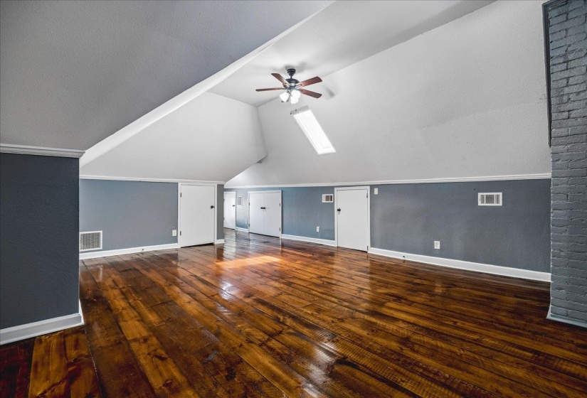 2151 MONROE AVE, Memphis, Tennessee 38104, 0 , 0 ,0,Commercial/industrial,For Sale,MONROE,0,10226729