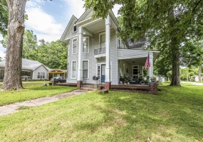 726 MAIN ST, Covington, Tennessee 38019, 5 Bedroom Bedrooms, 12 Room Rooms,3.1 BathroomBathrooms,Residential,For Sale,MAIN,0,10225934 726 MAIN ST, Covington, Tennessee 38019, 5 Bedroom Bedrooms, 12 Room Rooms,3.1 BathroomBathrooms,Residential,For Sale,MAIN,0,10225934