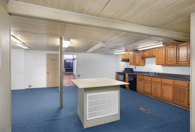 107/109 PLEASANT AVE, Covington, Tennessee 38019, 0 , 0 ,0,Commercial/industrial,For Sale,PLEASANT,0,10226903