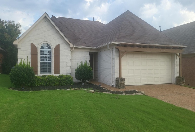 1654 FAR DR, Cordova, Tennessee 38016, 3 Bedroom Bedrooms, 5 Room Rooms,2 BathroomBathrooms,Rental Properties,For Sale,FAR,0,10226648