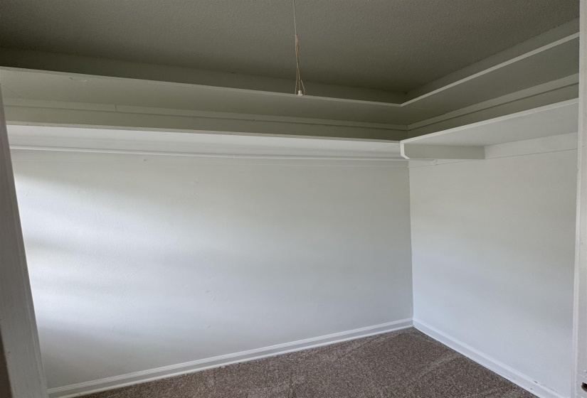 5659 HINTON PL, Memphis, Tennessee 38119, 2 Bedroom Bedrooms, 5 Room Rooms,1.1 BathroomBathrooms,Rental Properties,For Sale,HINTON,0,10226738