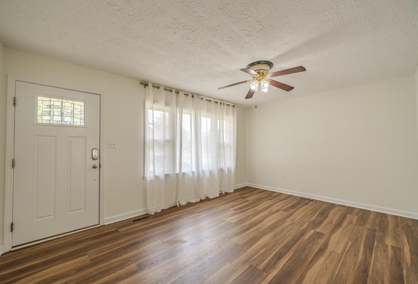 55 SQUAW ST, Savannah, Tennessee 38372, 3 Bedroom Bedrooms, 5 Room Rooms,1 BathroomBathrooms,Residential,For Sale,SQUAW,0,10223514