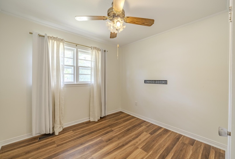 55 SQUAW ST, Savannah, Tennessee 38372, 3 Bedroom Bedrooms, 5 Room Rooms,1 BathroomBathrooms,Residential,For Sale,SQUAW,0,10223514