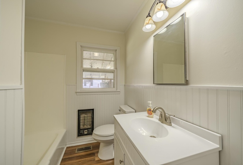 55 SQUAW ST, Savannah, Tennessee 38372, 3 Bedroom Bedrooms, 5 Room Rooms,1 BathroomBathrooms,Residential,For Sale,SQUAW,0,10223514