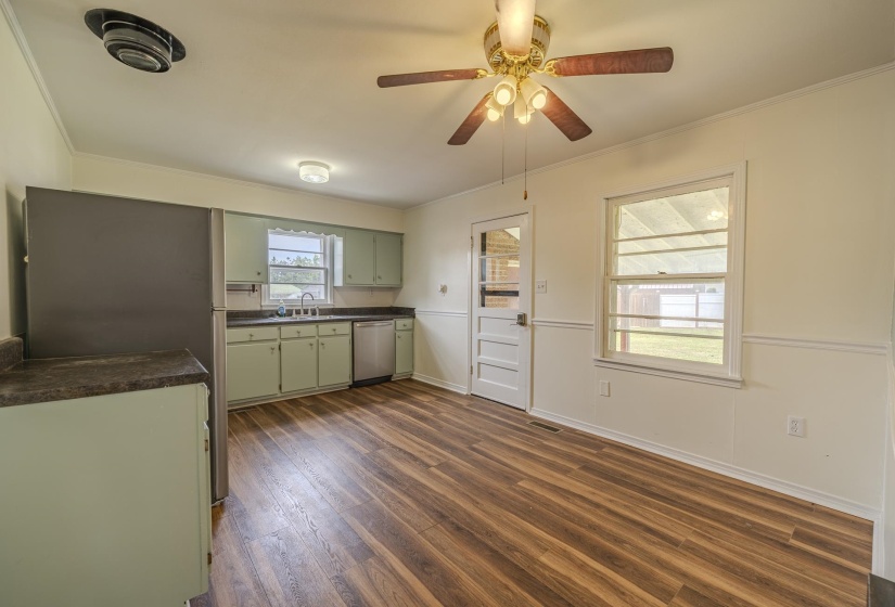 55 SQUAW ST, Savannah, Tennessee 38372, 3 Bedroom Bedrooms, 5 Room Rooms,1 BathroomBathrooms,Residential,For Sale,SQUAW,0,10223514