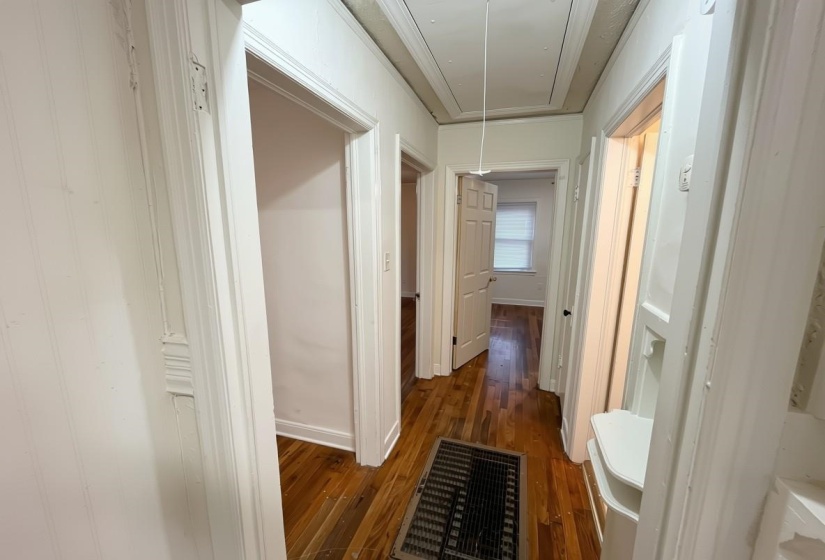 801 BOWEN CIR, Memphis, Tennessee 38122, 2 Bedroom Bedrooms, 5 Room Rooms,1 BathroomBathrooms,Residential,For Sale,BOWEN,0,10226061