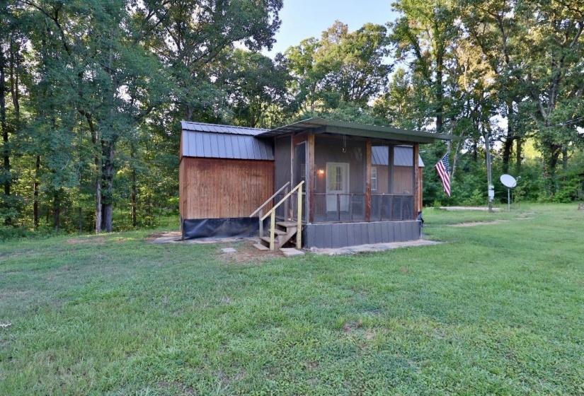 1611 KING RD, Sardis, Mississippi 38666, 1 Bedroom Bedrooms, 2 Room Rooms,1 BathroomBathrooms,Residential,For Sale,KING,0,10226067