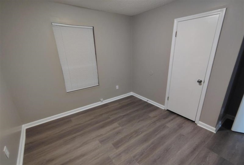 679 LEATH ST, Memphis, Tennessee 38107-4043, 3 Bedroom Bedrooms, 6 Room Rooms,1 BathroomBathrooms,Rental Properties,For Sale,LEATH,0,10218987