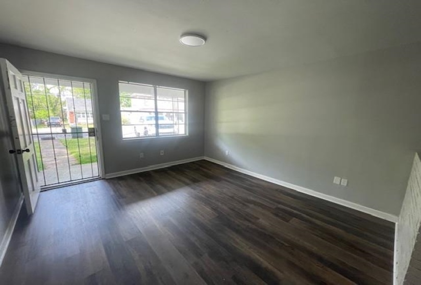 3019 CARNES AVE, Memphis, Tennessee 38111-2244, 2 Bedroom Bedrooms, 5 Room Rooms,1 BathroomBathrooms,Rental Properties,For Sale,CARNES,0,10226791