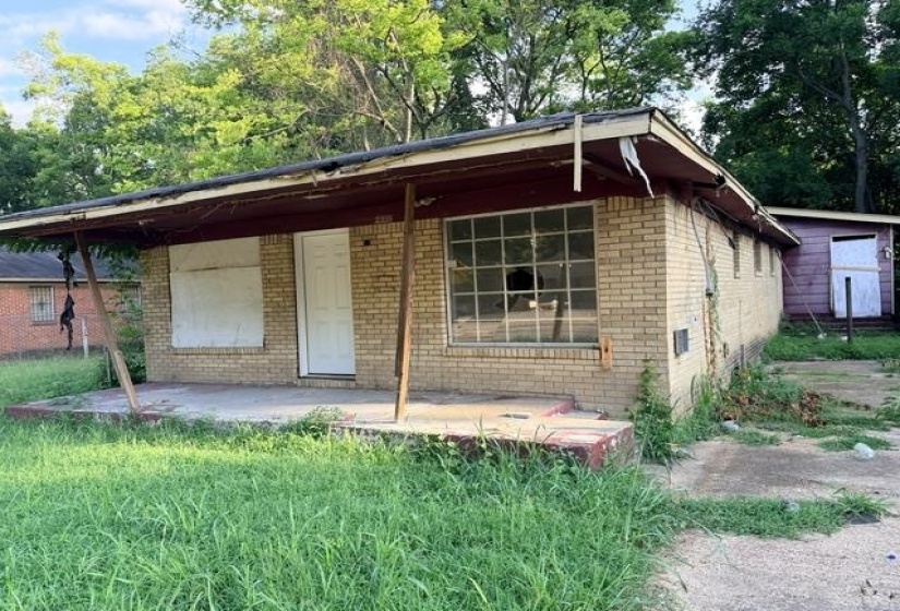 2356 DEXTER AVE, Memphis, Tennessee 38108, 3 Bedroom Bedrooms, 7 Room Rooms,1 BathroomBathrooms,Residential,For Sale,DEXTER,0,10225921
