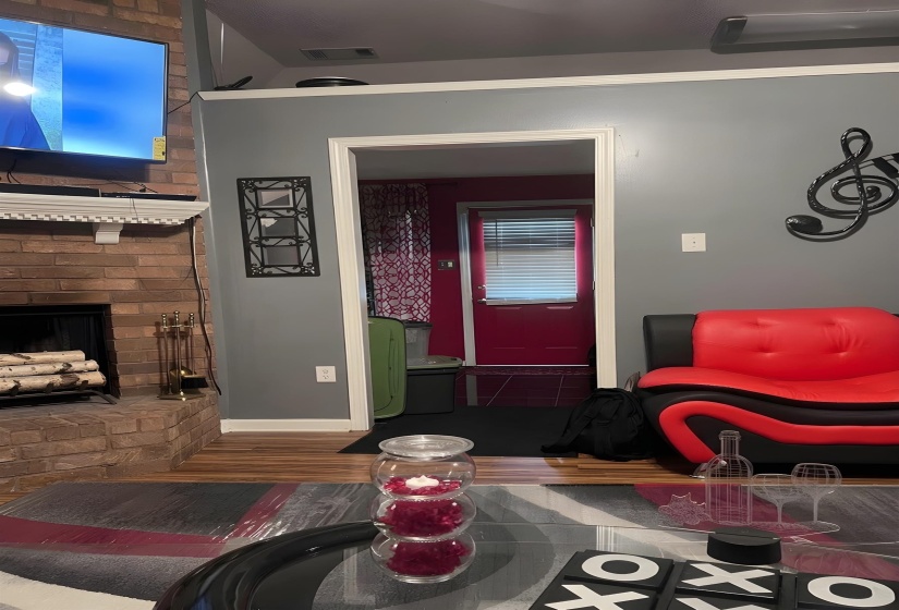 4005 LONG CREEK RD, Memphis, Tennessee 38125, 3 Bedroom Bedrooms, 6 Room Rooms,2 BathroomBathrooms,Residential,For Sale,LONG CREEK,0,10219657