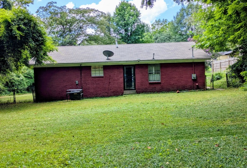 1822 CEDARHURST AVE, Memphis, Tennessee 38127, 3 Bedroom Bedrooms, 6 Room Rooms,1 BathroomBathrooms,Residential,For Sale,CEDARHURST,0,10226035