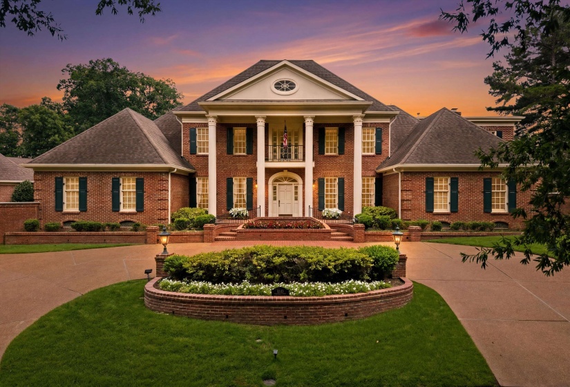 3440 PINEBRAKE CV, Memphis, Tennessee 38125, 6 Bedroom Bedrooms, 18 Room Rooms,7.5 BathroomBathrooms,Residential,For Sale,PINEBRAKE,0,10226127