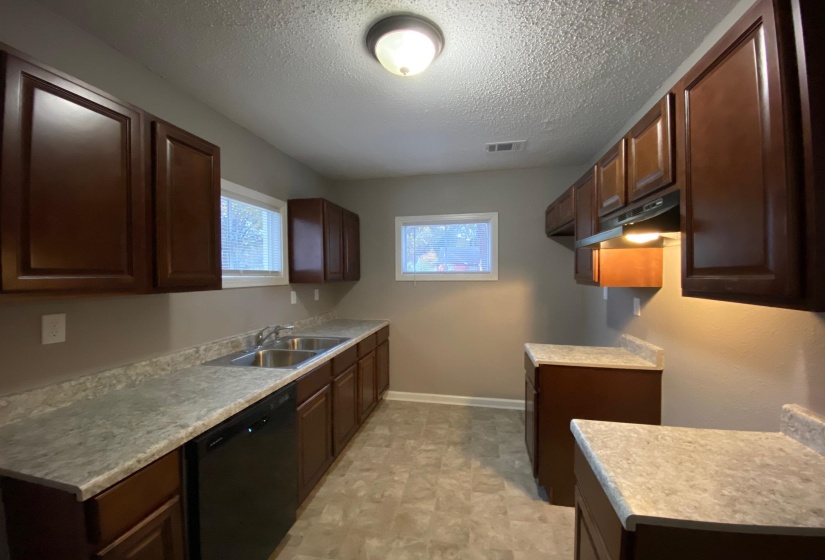 2731 BURNS AVE, Memphis, Tennessee 38114, 3 Bedroom Bedrooms, 6 Room Rooms,2 BathroomBathrooms,Residential,For Sale,BURNS,0,10226144