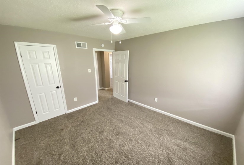 5162 BROKEN OAK DR, Memphis, Tennessee 38127, 3 Bedroom Bedrooms, 5 Room Rooms,1 BathroomBathrooms,Residential,For Sale,BROKEN OAK,0,10226146