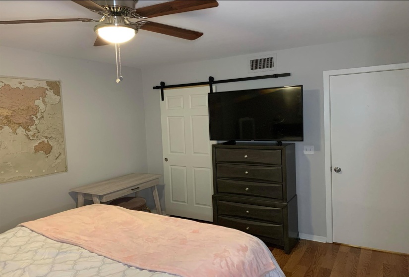 1855 POPLAR WOODS CIR, Germantown, Tennessee 38138, 1 Bedroom Bedrooms, 3 Room Rooms,1 BathroomBathrooms,Rental Properties,For Sale,POPLAR WOODS,0,10227138