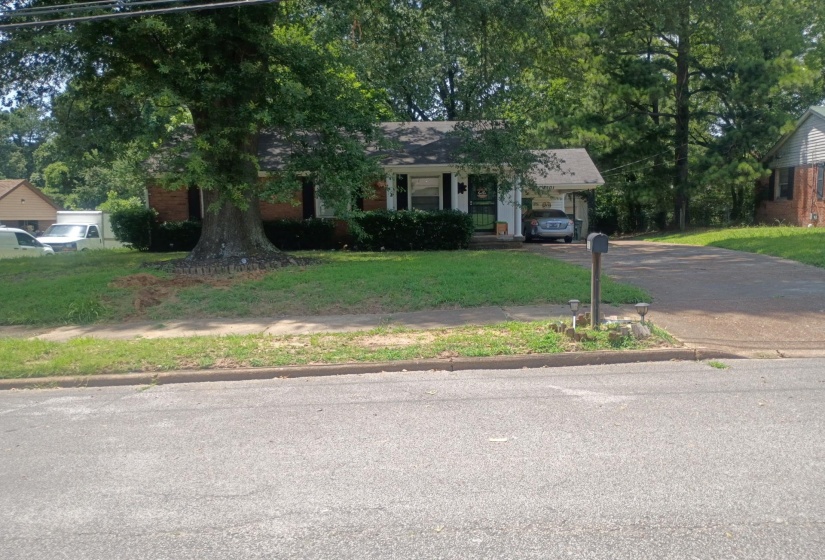 3501 BROOKMEADE ST, Memphis, Tennessee 38127, 3 Bedroom Bedrooms, 7 Room Rooms,2 BathroomBathrooms,Residential,For Sale,BROOKMEADE,0,10225971