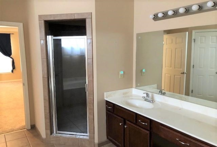 4899 WHITE PASS DR, Collierville, Tennessee 38017, 4 Bedroom Bedrooms, 9 Room Rooms,3 BathroomBathrooms,Rental Properties,For Sale,WHITE PASS,0,10227388
