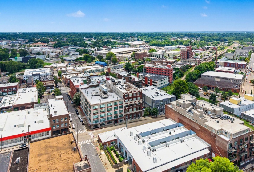 420 FRONT ST, Memphis, Tennessee 38103, 2 Bedroom Bedrooms, 4 Room Rooms,2 BathroomBathrooms,Residential,For Sale,FRONT,0,10226203