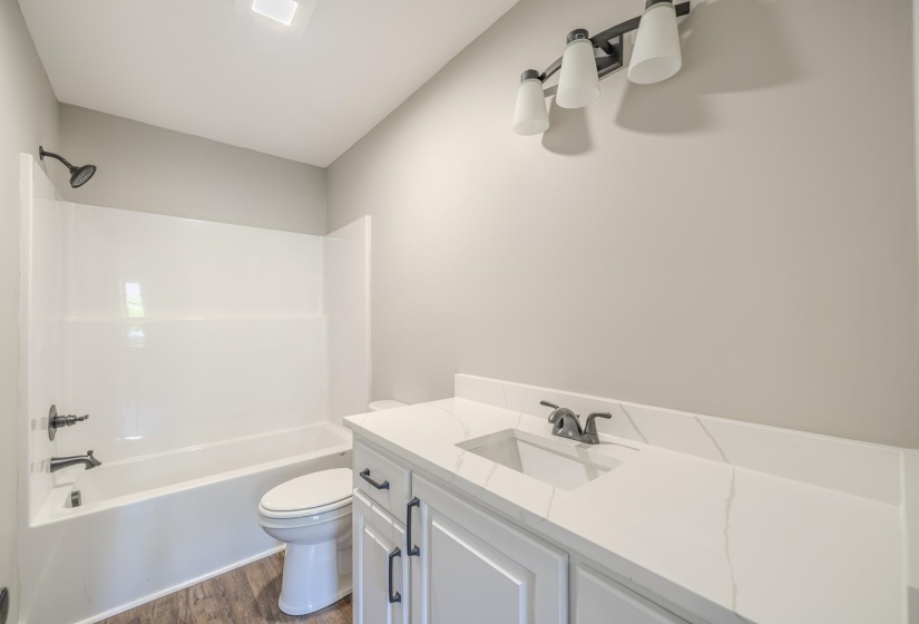 270 HARLEM ST, Savannah, Tennessee 38372, 3 Bedroom Bedrooms, 7 Room Rooms,2 BathroomBathrooms,Residential,For Sale,HARLEM,0,10226205
