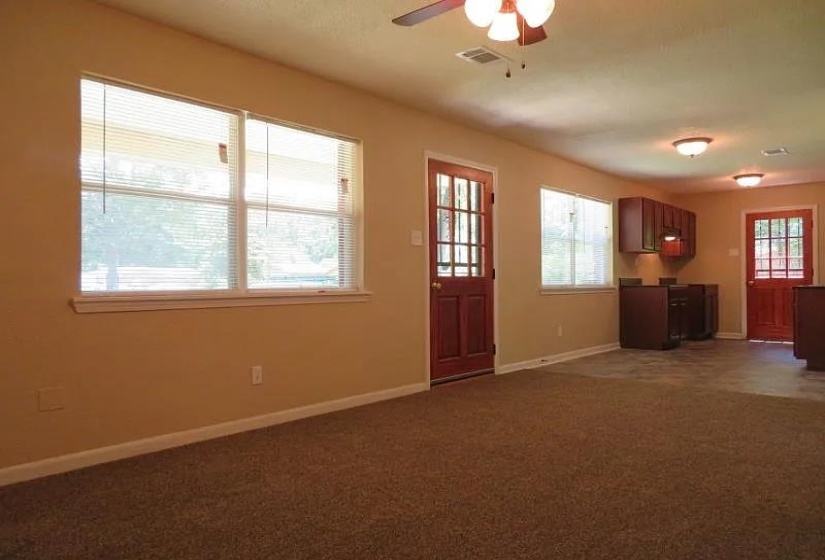 3987 MAYNARD DR, Memphis, Tennessee 38109, 3 Bedroom Bedrooms, 6 Room Rooms,1 BathroomBathrooms,Residential,For Sale,MAYNARD,0,10226276