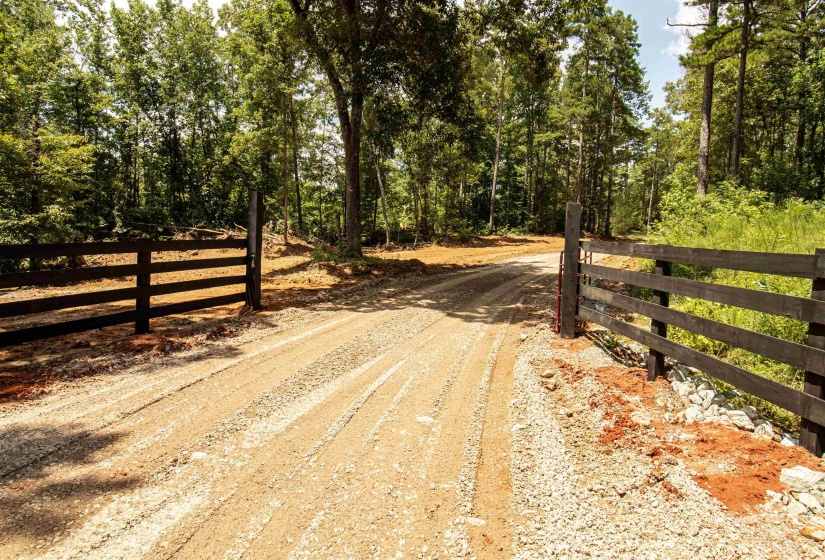 00 100 HWY, Toone, Tennessee 38381, 0 , 0 ,0,Land,For Sale,100,0,10227004
