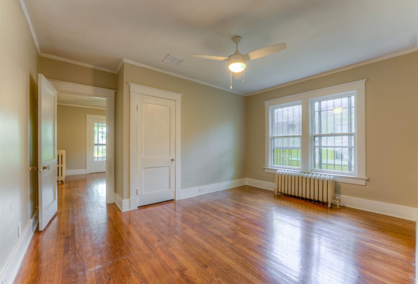 345 MALVERN ST, Memphis, Tennessee 38104, 3 Bedroom Bedrooms, 6 Room Rooms,1 BathroomBathrooms,Rental Properties,For Sale,MALVERN,0,10226880