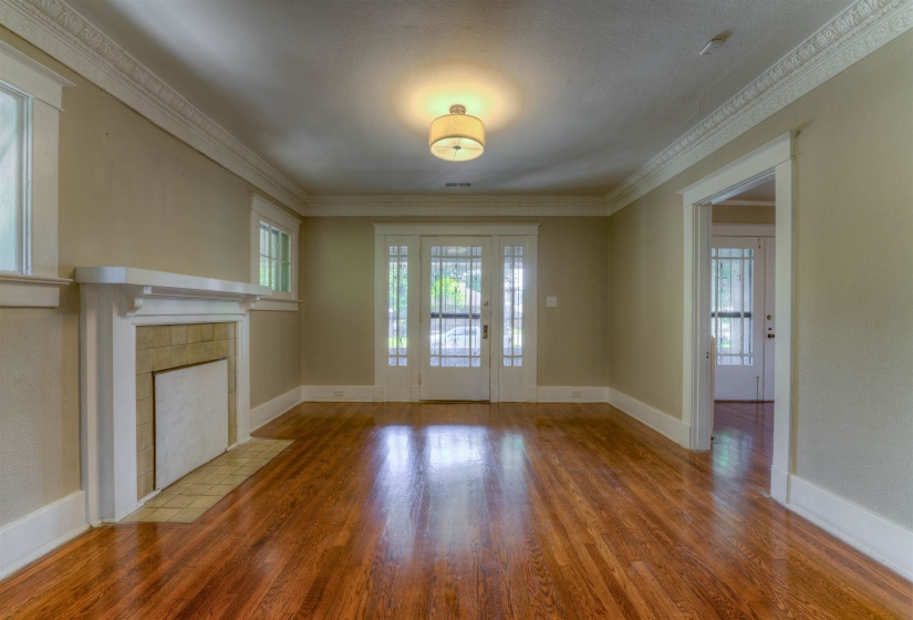 345 MALVERN ST, Memphis, Tennessee 38104, 3 Bedroom Bedrooms, 6 Room Rooms,1 BathroomBathrooms,Rental Properties,For Sale,MALVERN,0,10226880