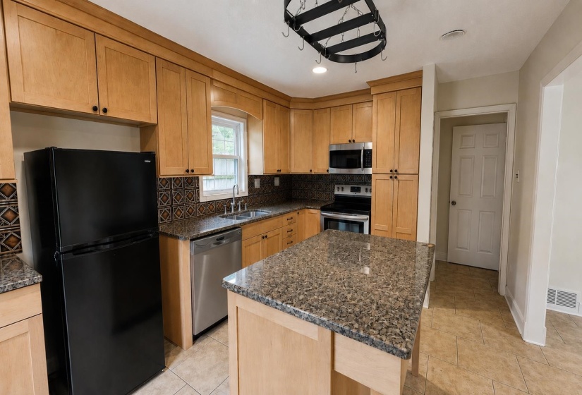 89 ERICSON RD, Memphis, Tennessee 38018, 3 Bedroom Bedrooms, 6 Room Rooms,2 BathroomBathrooms,Rental Properties,For Sale,ERICSON,0,10218320