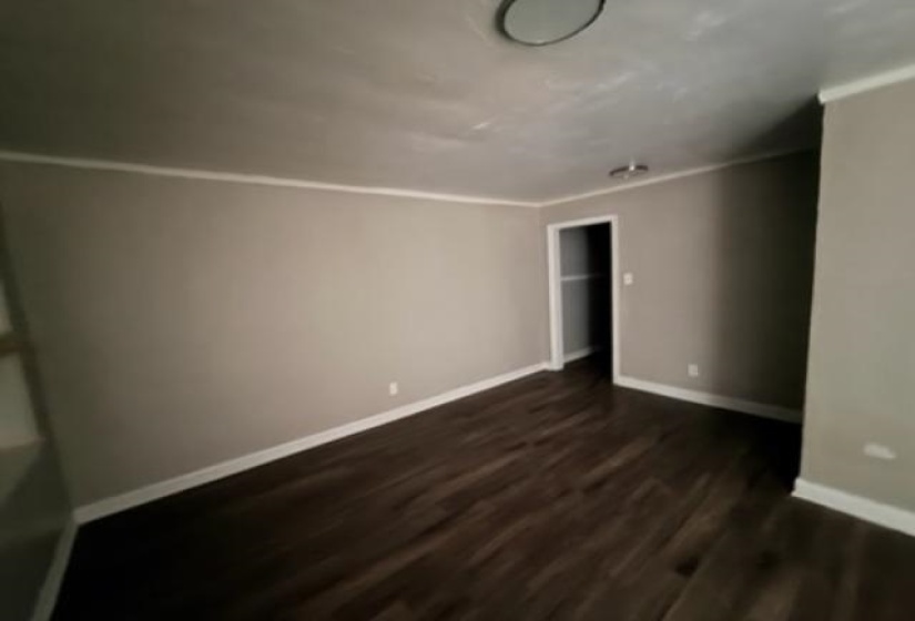 839 LEON PL, Memphis, Tennessee 38107-2620, 2 Bedroom Bedrooms, 4 Room Rooms,1 BathroomBathrooms,Rental Properties,For Sale,LEON,0,10228553