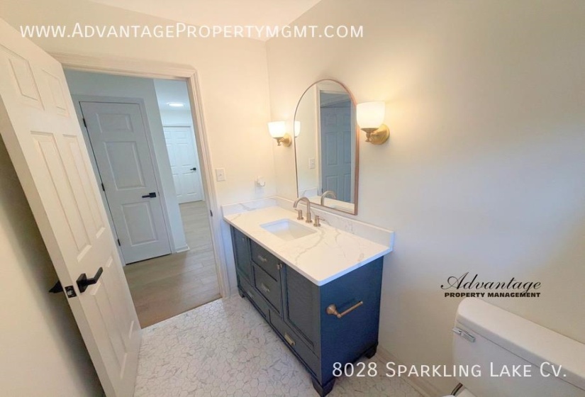 8028 SPARKLING LAKE CV, Germantown, Tennessee 38138, 4 Bedroom Bedrooms, 9 Room Rooms,2.1 BathroomBathrooms,Rental Properties,For Sale,SPARKLING LAKE,0,10228567