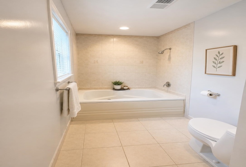 1562 HOLLY HILL DR, Germantown, Tennessee 38138, 4 Bedroom Bedrooms, 8 Room Rooms,2.1 BathroomBathrooms,Rental Properties,For Sale,HOLLY HILL,0,10228573