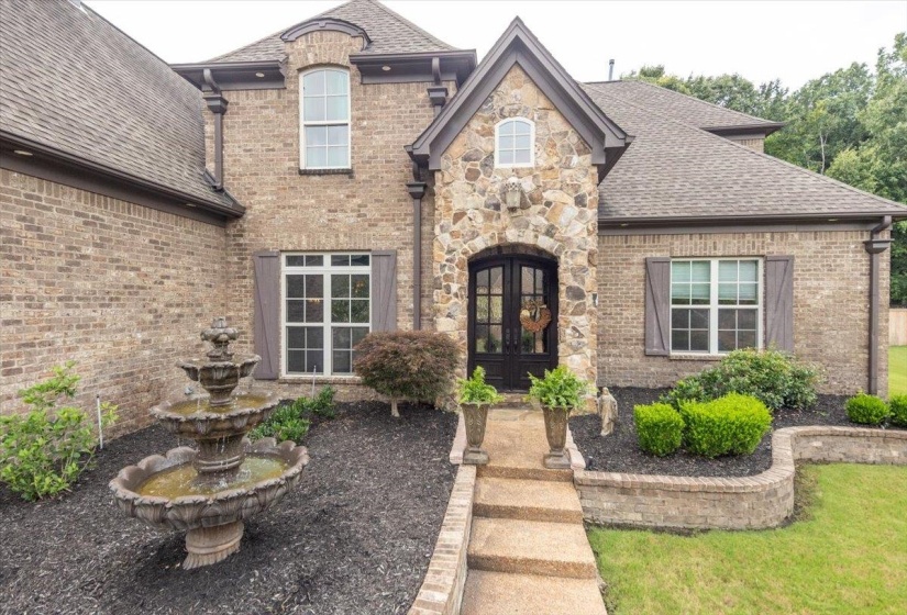 10195 MAPLE RUN DR, Lakeland, Tennessee 38002, 5 Bedroom Bedrooms, 12 Room Rooms,4.1 BathroomBathrooms,Residential,For Sale,MAPLE RUN,0,10225981