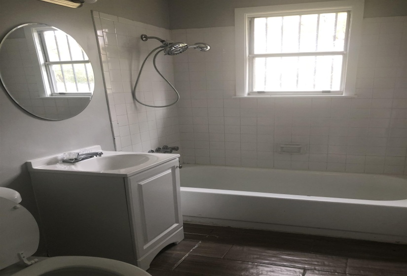 1698 RAYNER ST, Memphis, Tennessee 38106, 3 Bedroom Bedrooms, 5 Room Rooms,1 BathroomBathrooms,Residential,For Sale,RAYNER,0,10226314