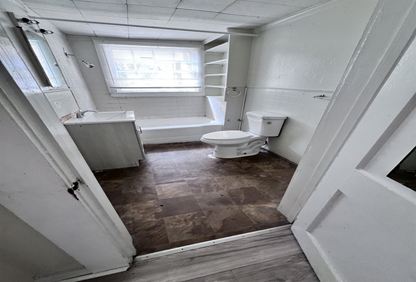 1823 CEDARHURST AVE, Memphis, Tennessee 38127, 3 Bedroom Bedrooms, 5 Room Rooms,1 BathroomBathrooms,Residential,For Sale,CEDARHURST,0,10226324