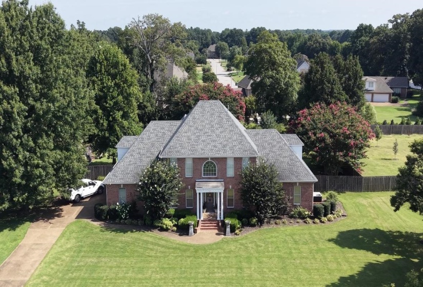 37 CROWNPOINTE COVE CV, Jackson, Tennessee 38305, 5 Bedroom Bedrooms, 12 Room Rooms,3.1 BathroomBathrooms,Residential,For Sale,COVE,0,10226363