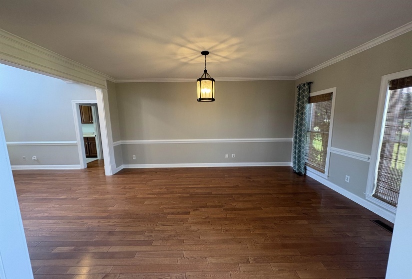 37 CROWNPOINTE COVE CV, Jackson, Tennessee 38305, 5 Bedroom Bedrooms, 12 Room Rooms,3.1 BathroomBathrooms,Residential,For Sale,COVE,0,10226363