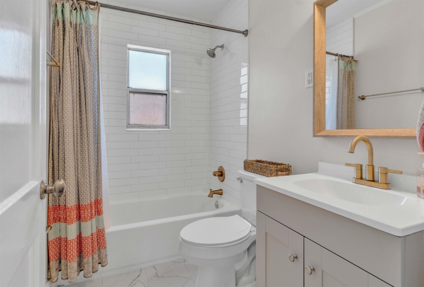 465 GERALD RD, Memphis, Tennessee 38122, 2 Bedroom Bedrooms, 7 Room Rooms,1 BathroomBathrooms,Residential,For Sale,GERALD,0,10216694