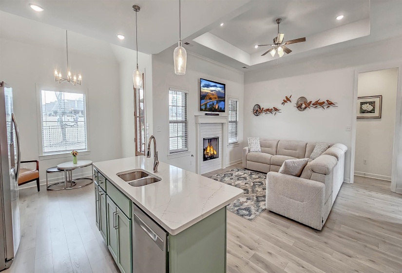 230 LINKS VIEW DR, Oakland, Tennessee 38060, 4 Bedroom Bedrooms, 8 Room Rooms,3 BathroomBathrooms,Residential,For Sale,LINKS VIEW,0,10219530