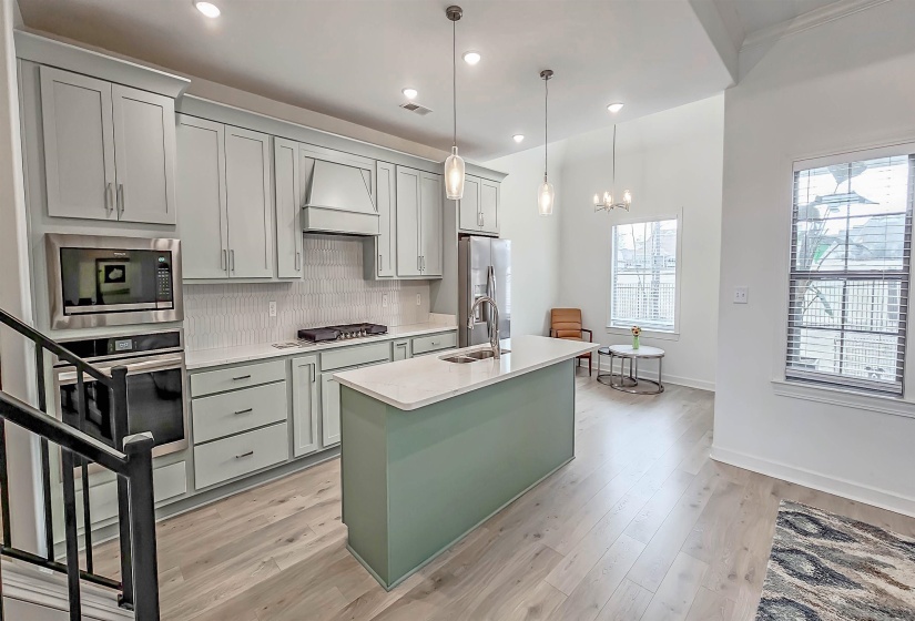 230 LINKS VIEW DR, Oakland, Tennessee 38060, 4 Bedroom Bedrooms, 8 Room Rooms,3 BathroomBathrooms,Residential,For Sale,LINKS VIEW,0,10219530