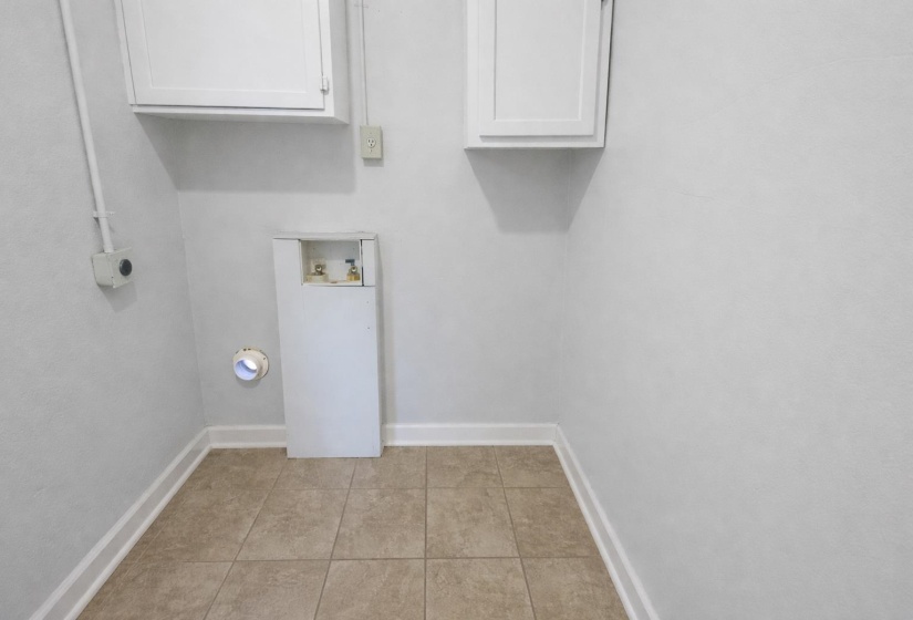 244 BELLEVUE BLVD, Memphis, Tennessee 38105, 3 Bedroom Bedrooms, 7 Room Rooms,1 BathroomBathrooms,Residential,For Sale,BELLEVUE,0,10224654