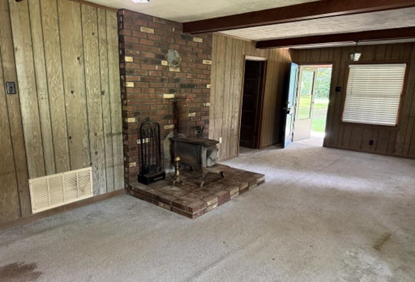 6760 LOCKE RD, Unincorporated, Tennessee 38053, 2 Bedroom Bedrooms, 4 Room Rooms,1 BathroomBathrooms,Residential,For Sale,LOCKE,0,10226184