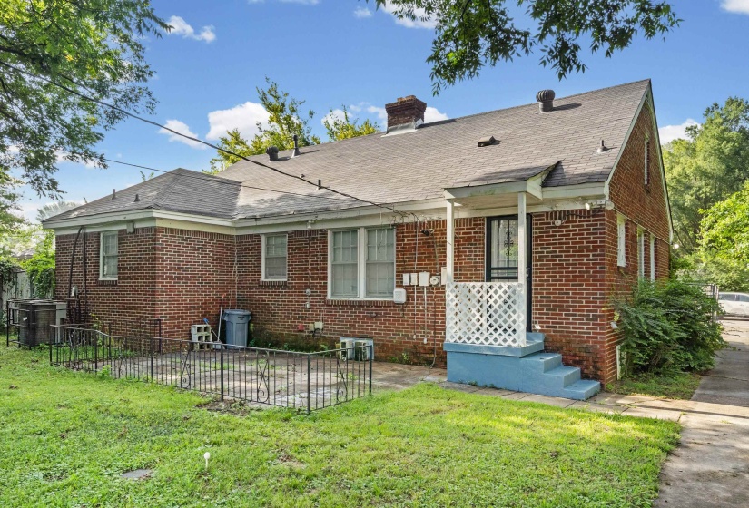 2144 VOLLINTINE AVE, Memphis, Tennessee 38108, 3 Bedroom Bedrooms, 6 Room Rooms,2 BathroomBathrooms,Residential,For Sale,VOLLINTINE,0,10226727
